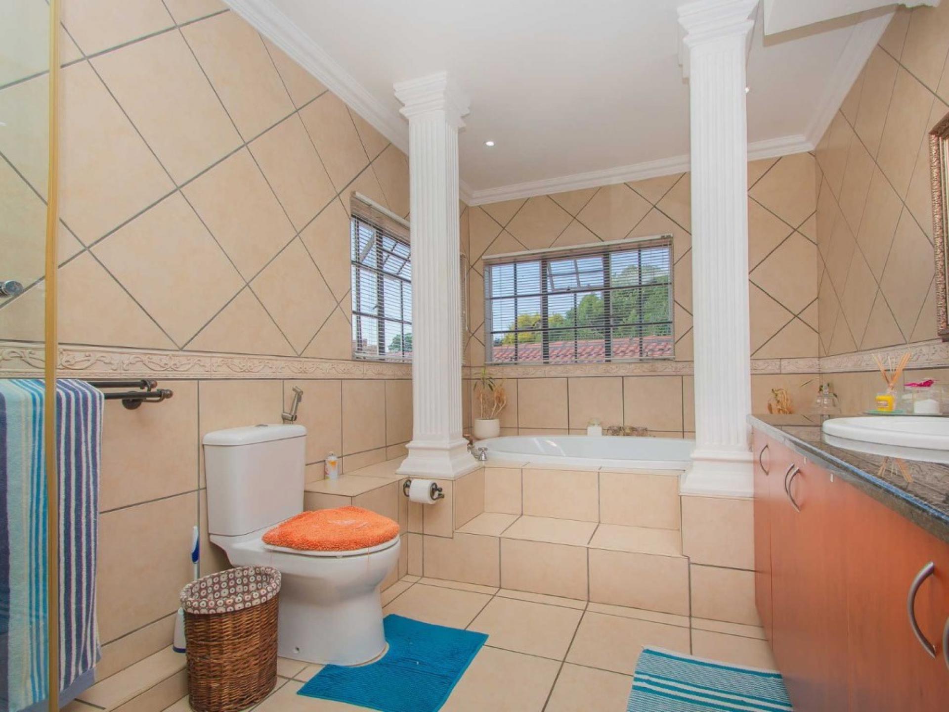  of property in Bergbron