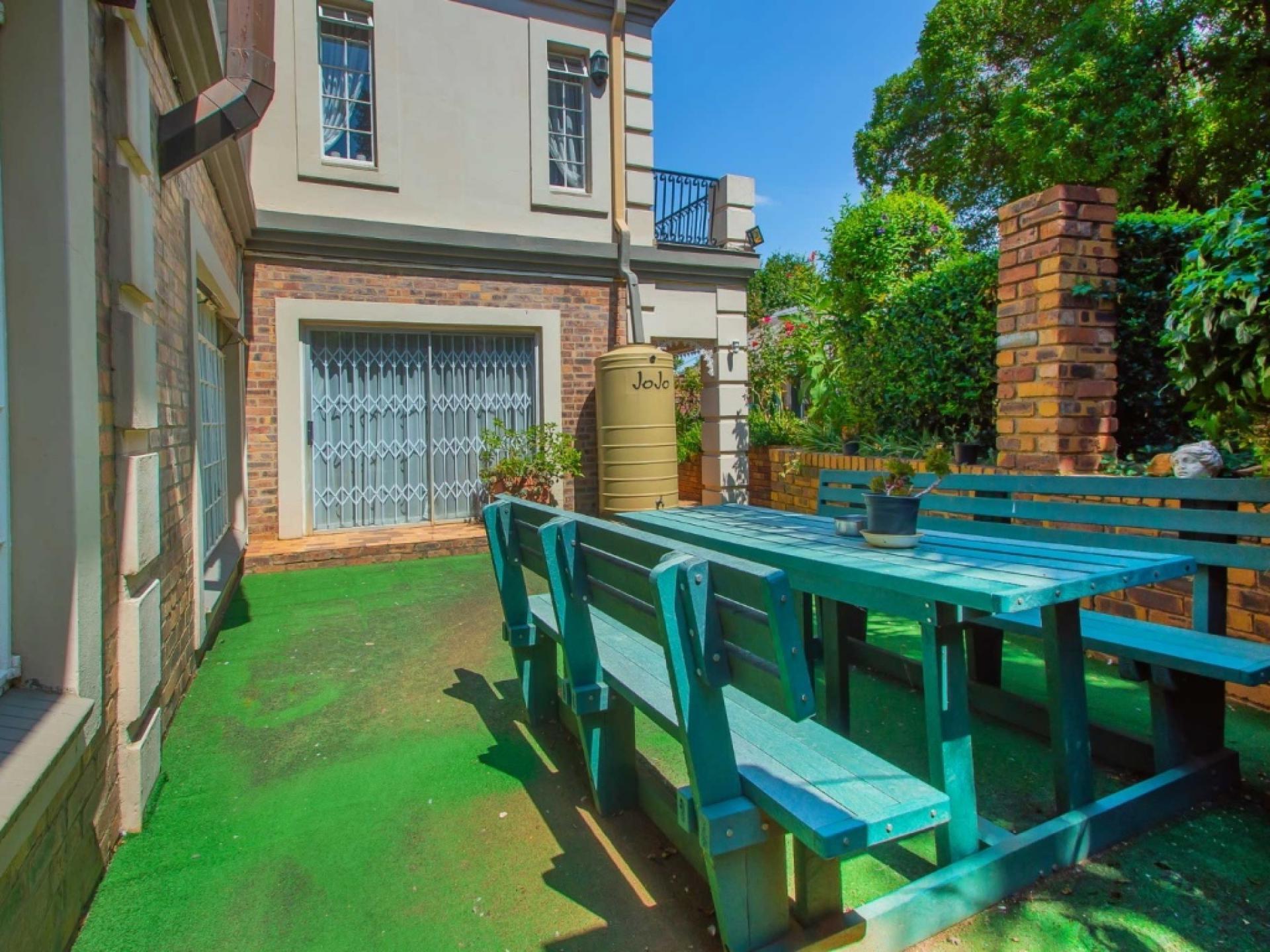  of property in Bergbron