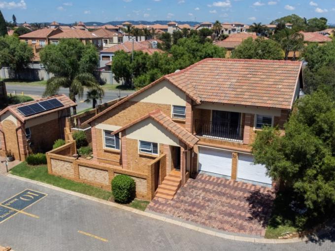 4 Bedroom House for Sale For Sale in Eden Glen - MR706451