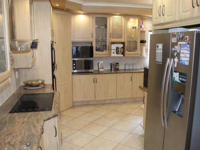 3 Bedroom House for Sale For Sale in Brackenhurst - MR706487