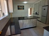  of property in Brackenhurst