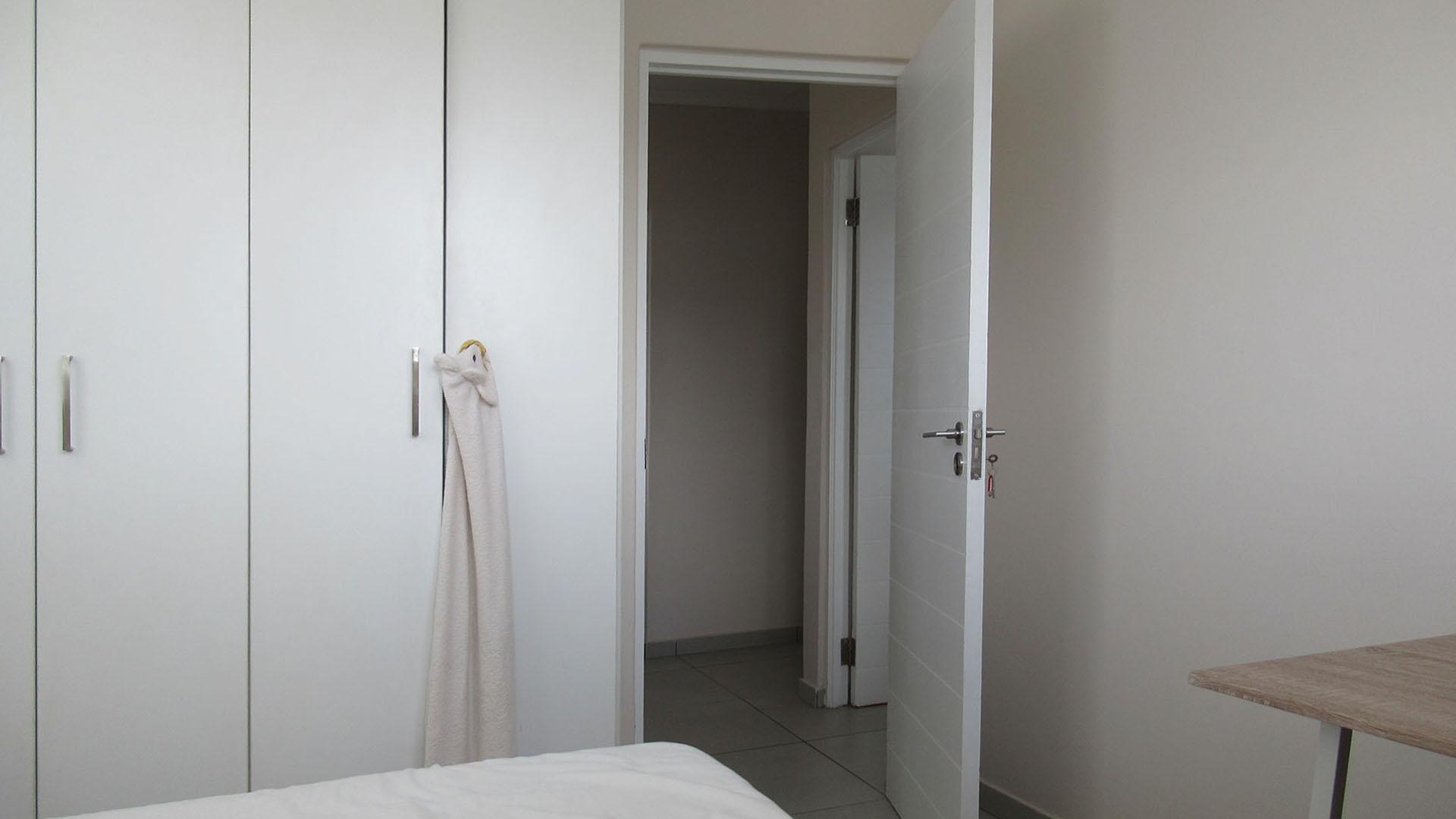 Bed Room 1 - 9 square meters of property in Witkoppen