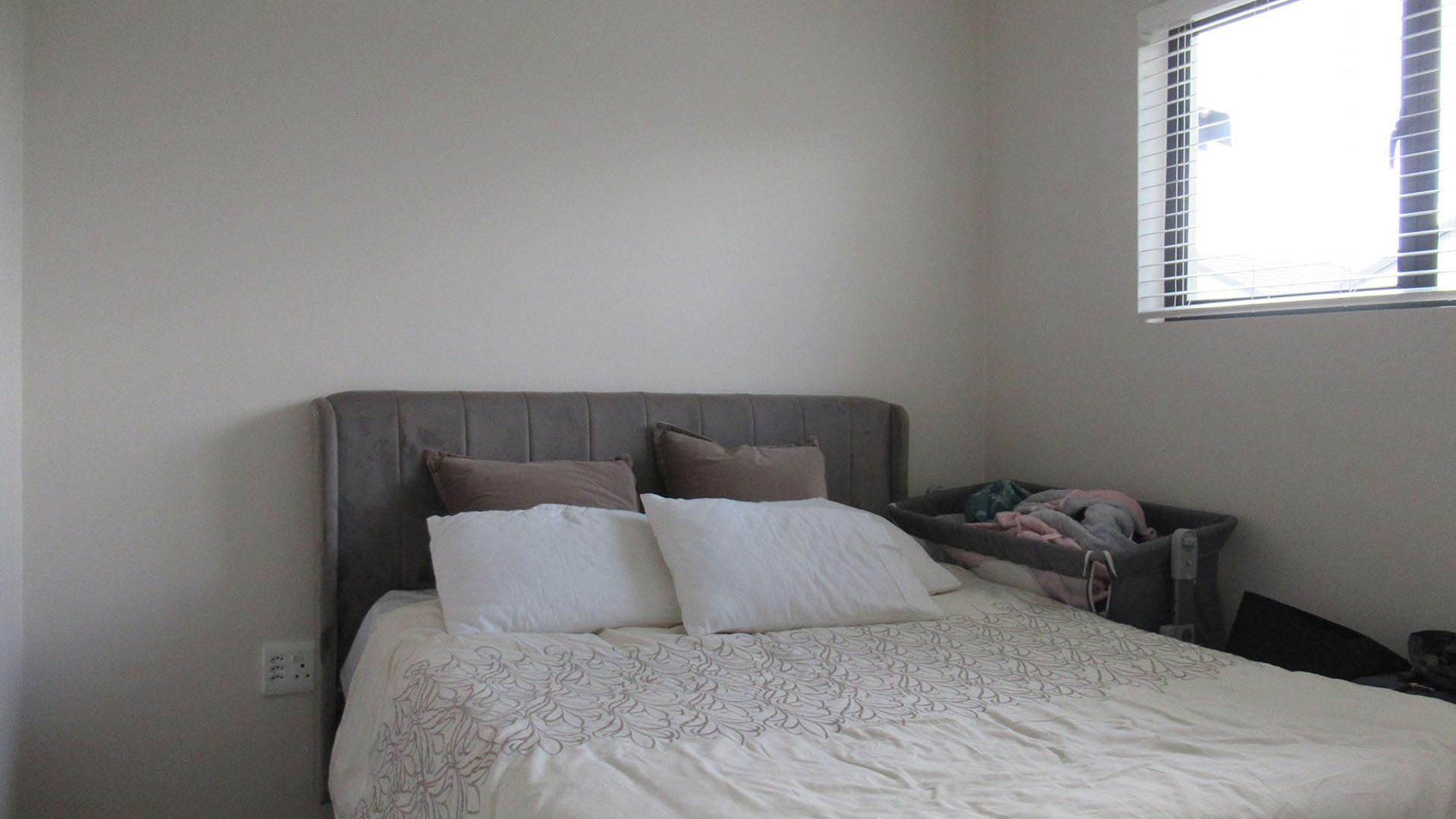 Bed Room 2 - 10 square meters of property in Witkoppen