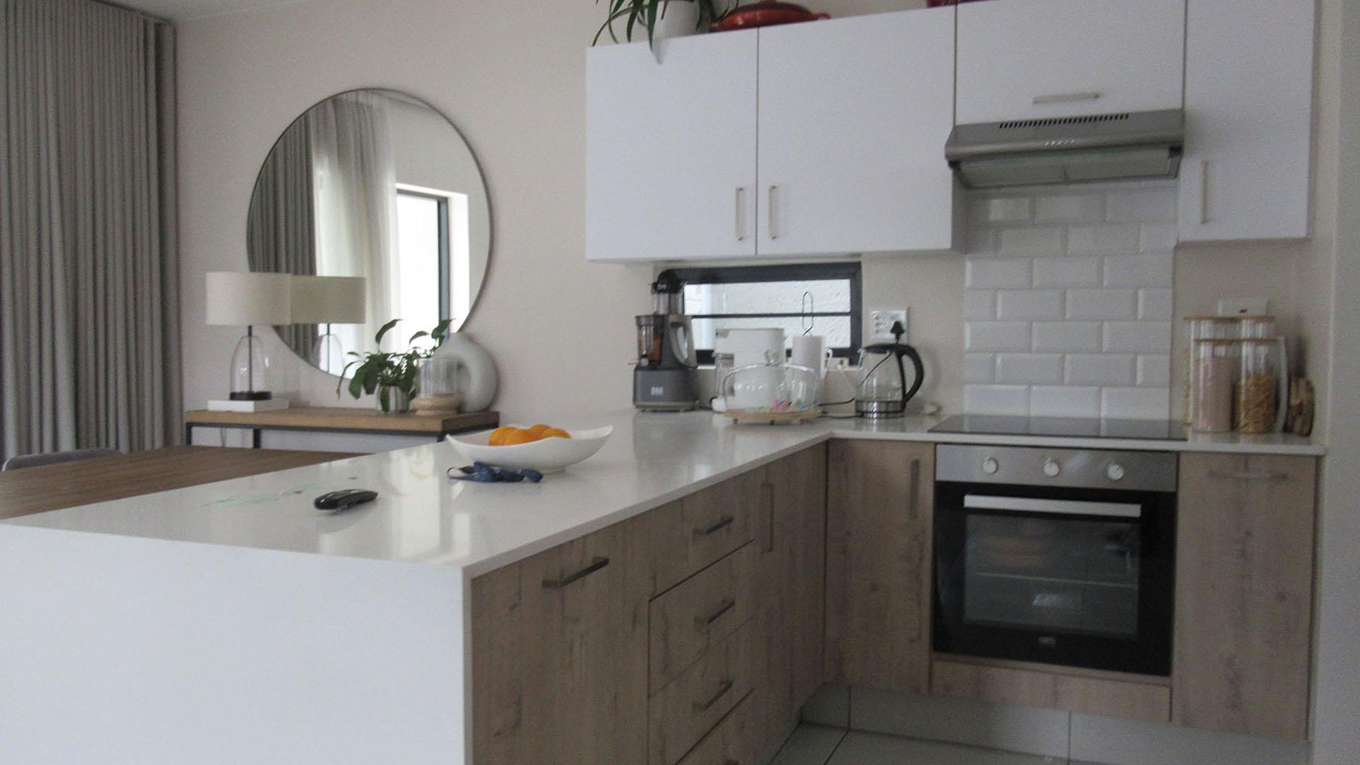 Kitchen - 5 square meters of property in Witkoppen