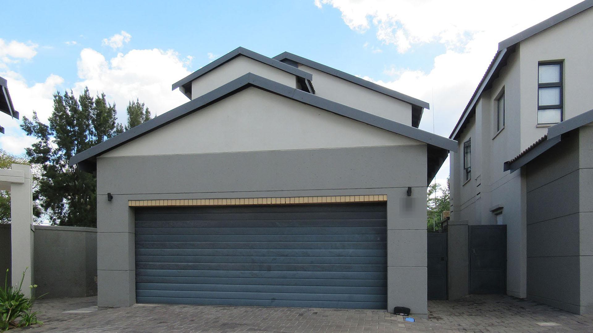 Front View of property in Witkoppen