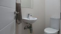 Guest Toilet - 3 square meters of property in Witkoppen