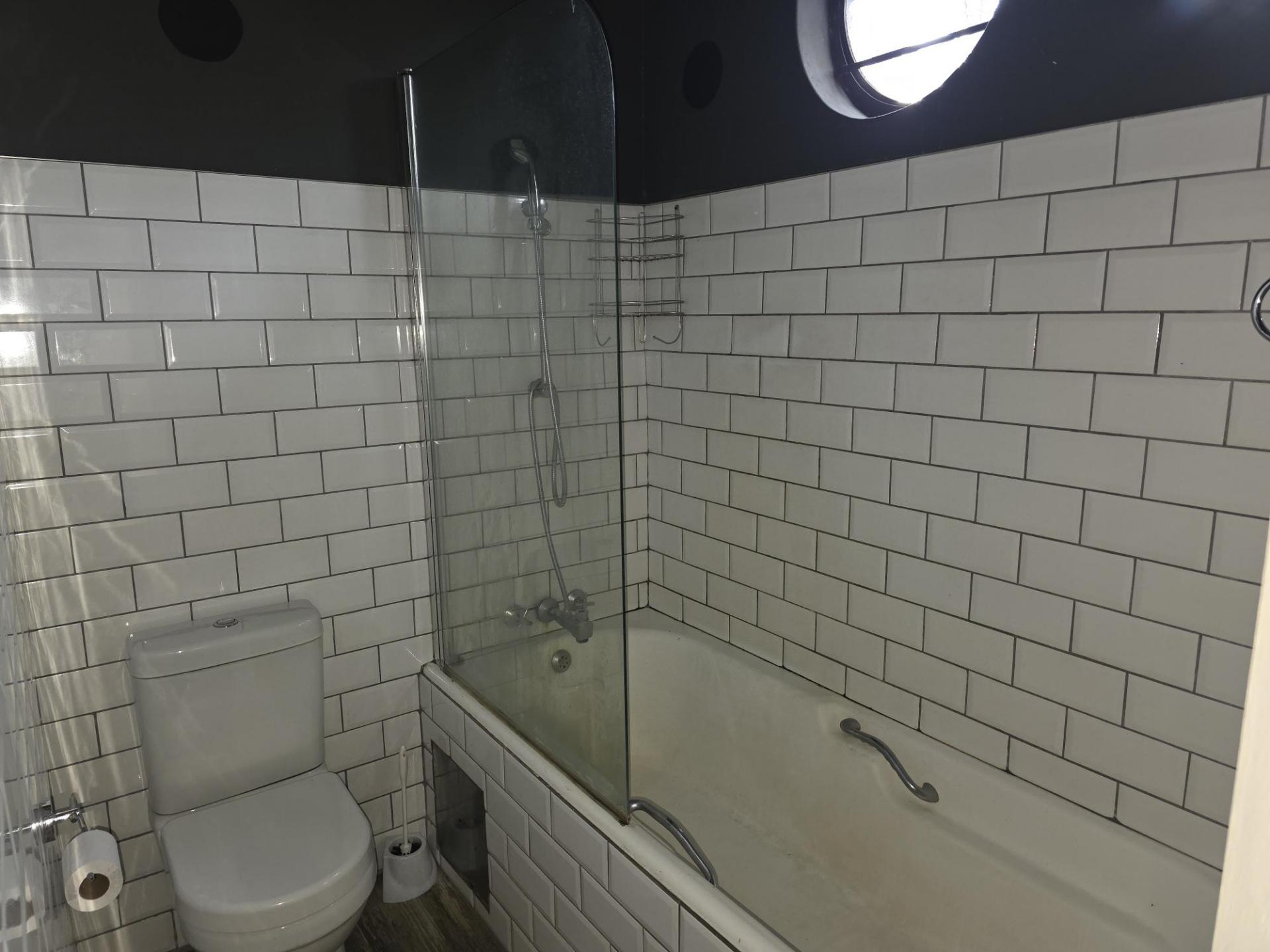  of property in Val de Grace