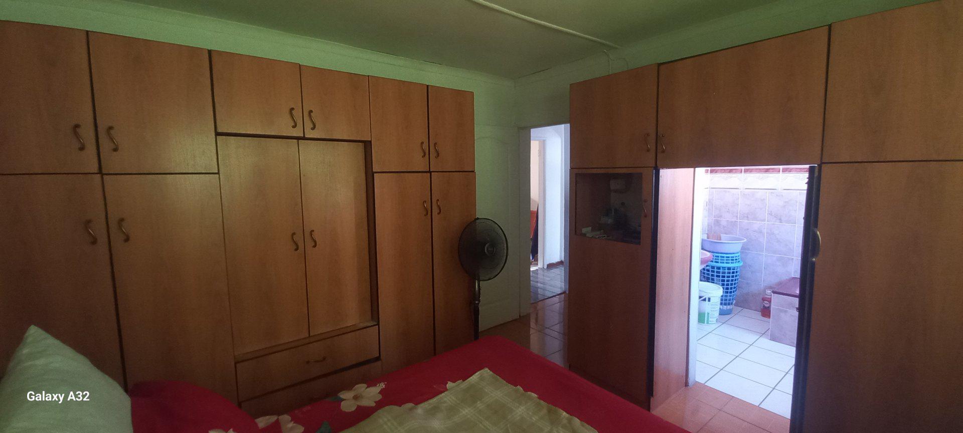  of property in Scenery Park