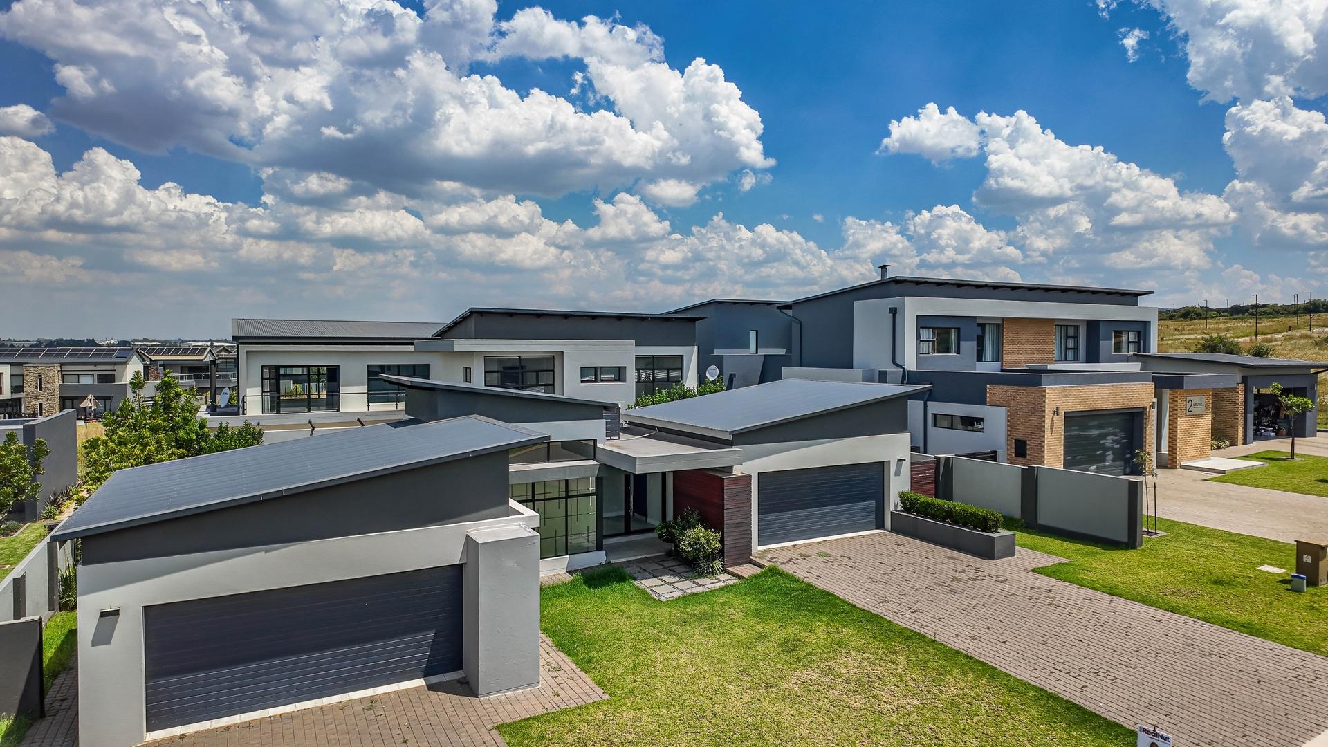  of property in Midstream Estate