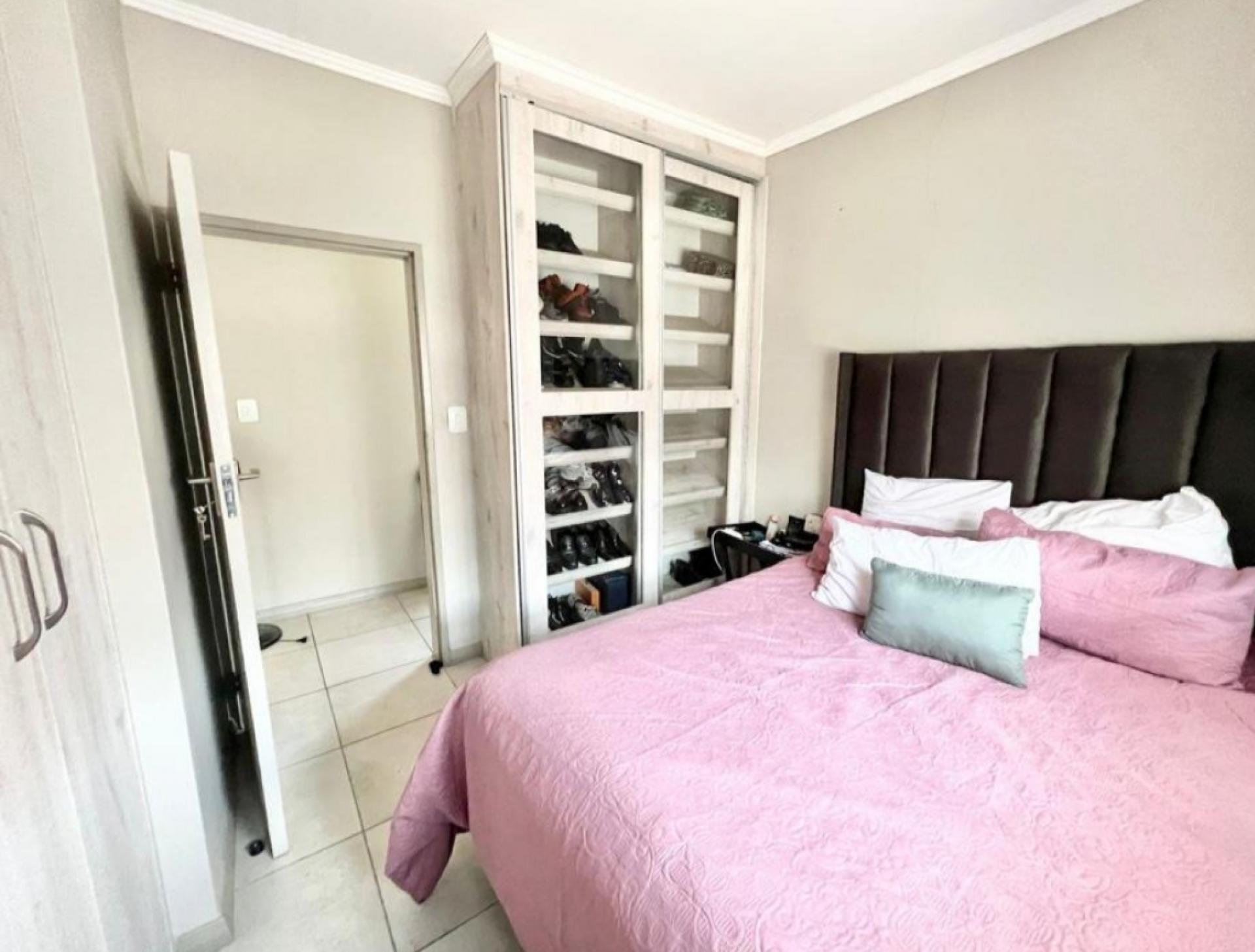  of property in Amberfield