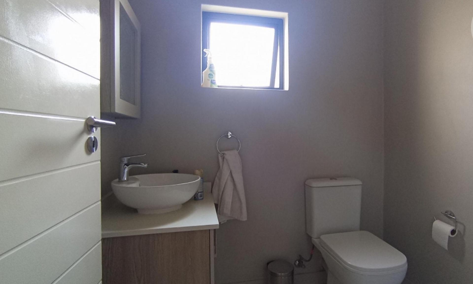  of property in Heuweloord