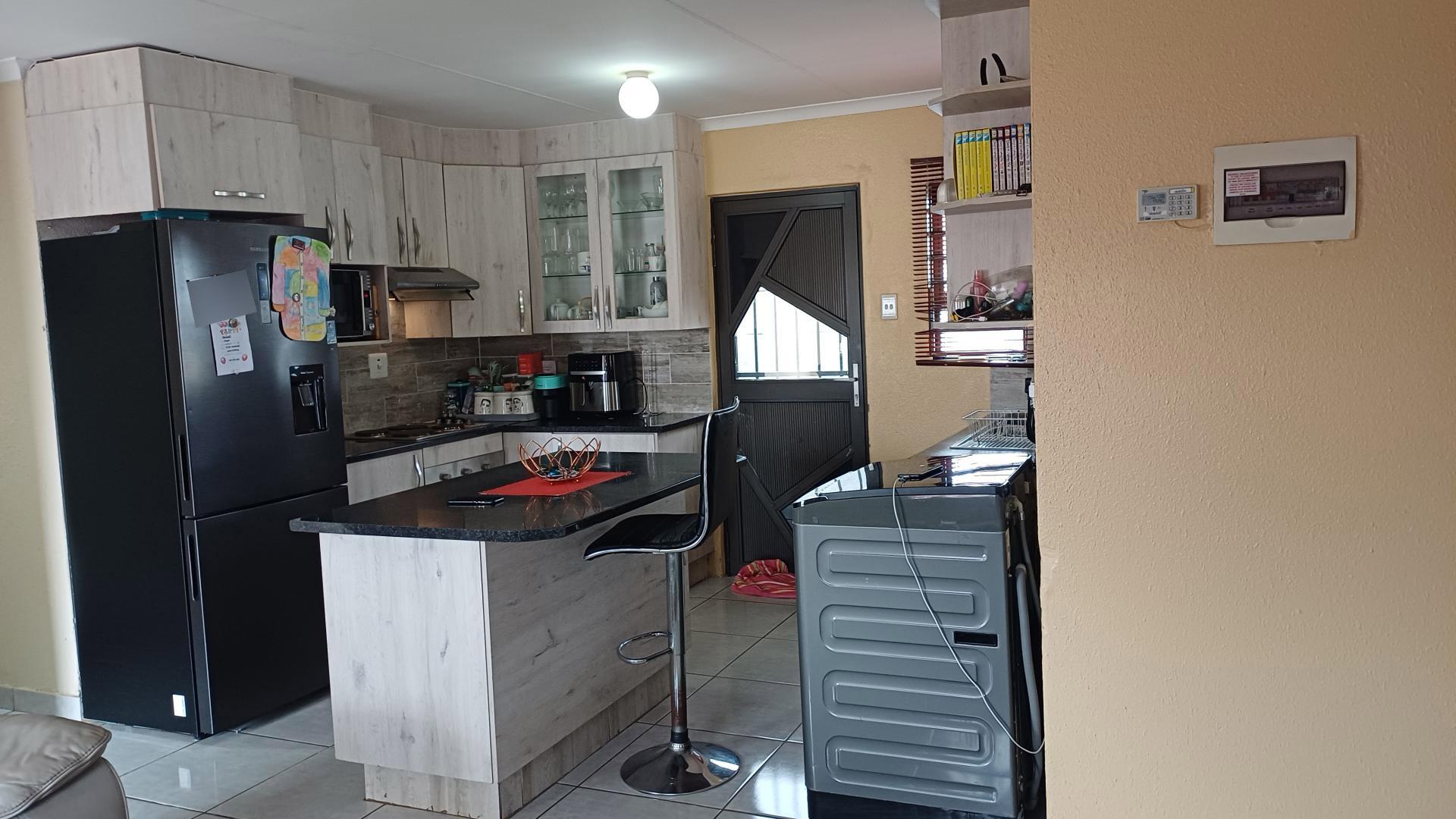 Kitchen of property in Sky City