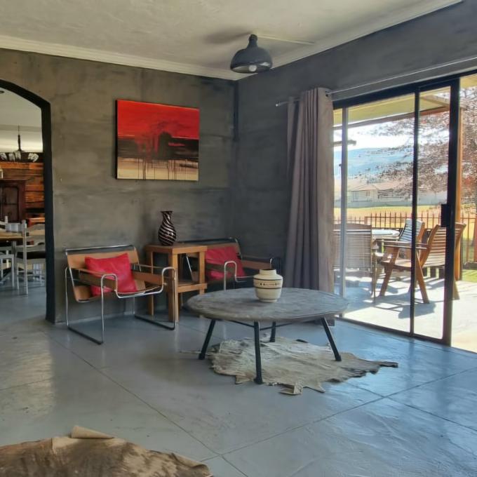 5 Bedroom House for Sale For Sale in Volksrust - MR706529