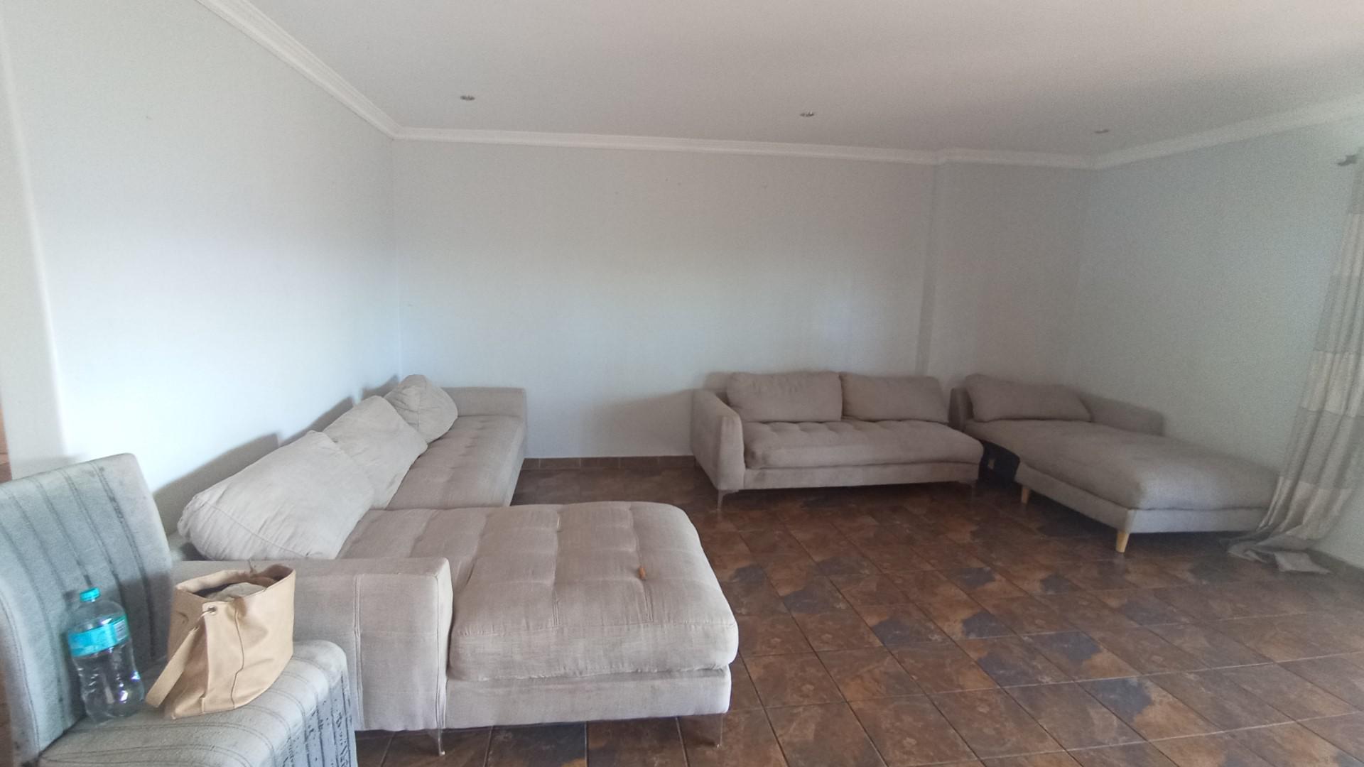 Dining Room of property in Ocean View - DBN