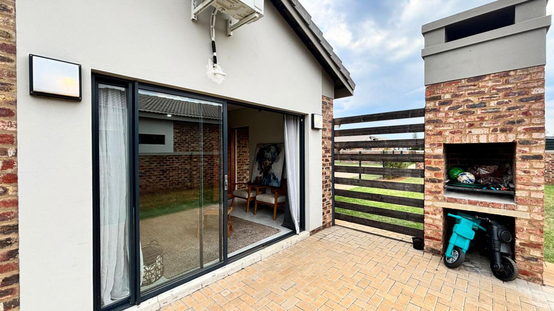 Braai Area of property in Baillie Park