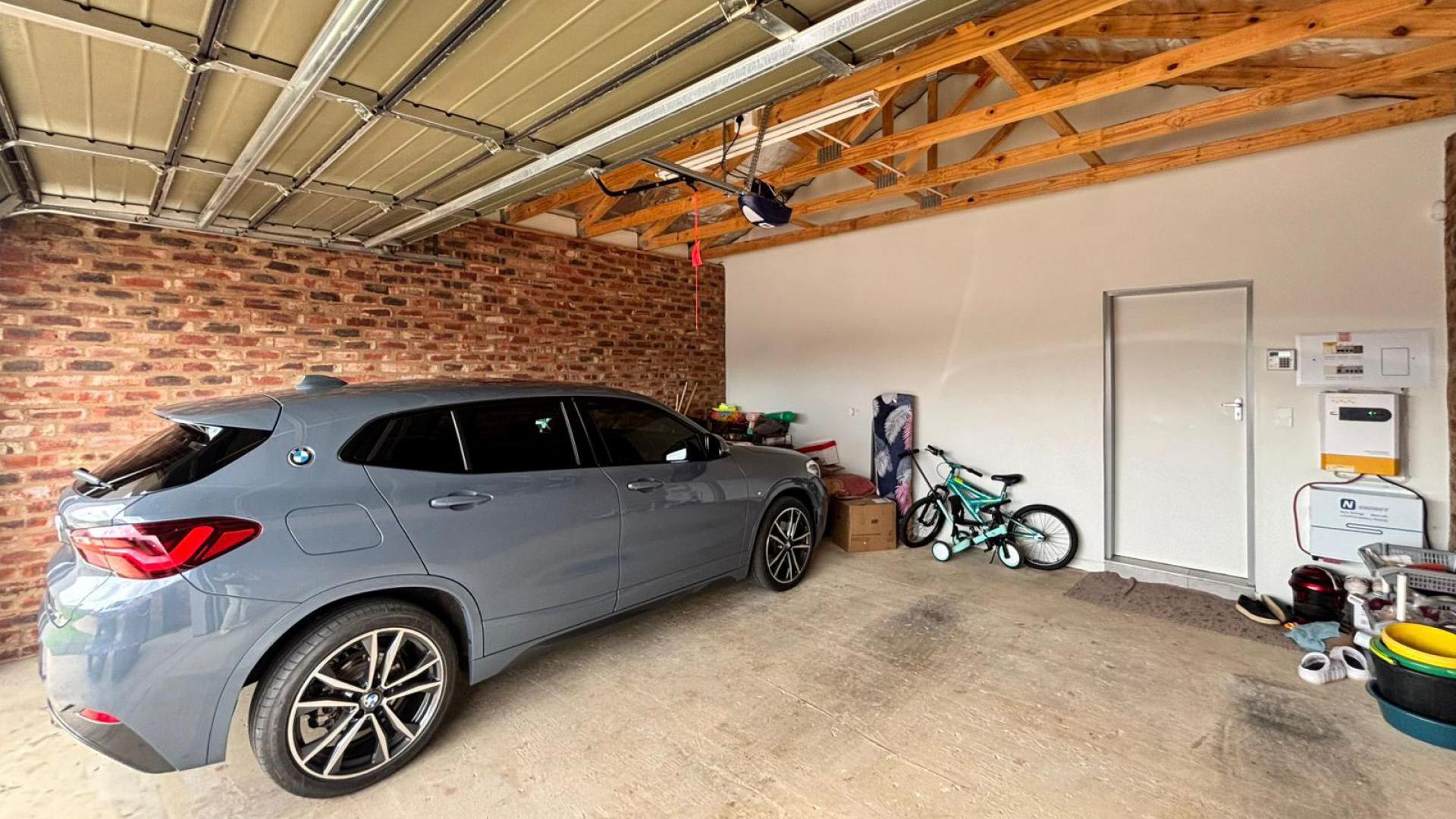 Garage of property in Baillie Park