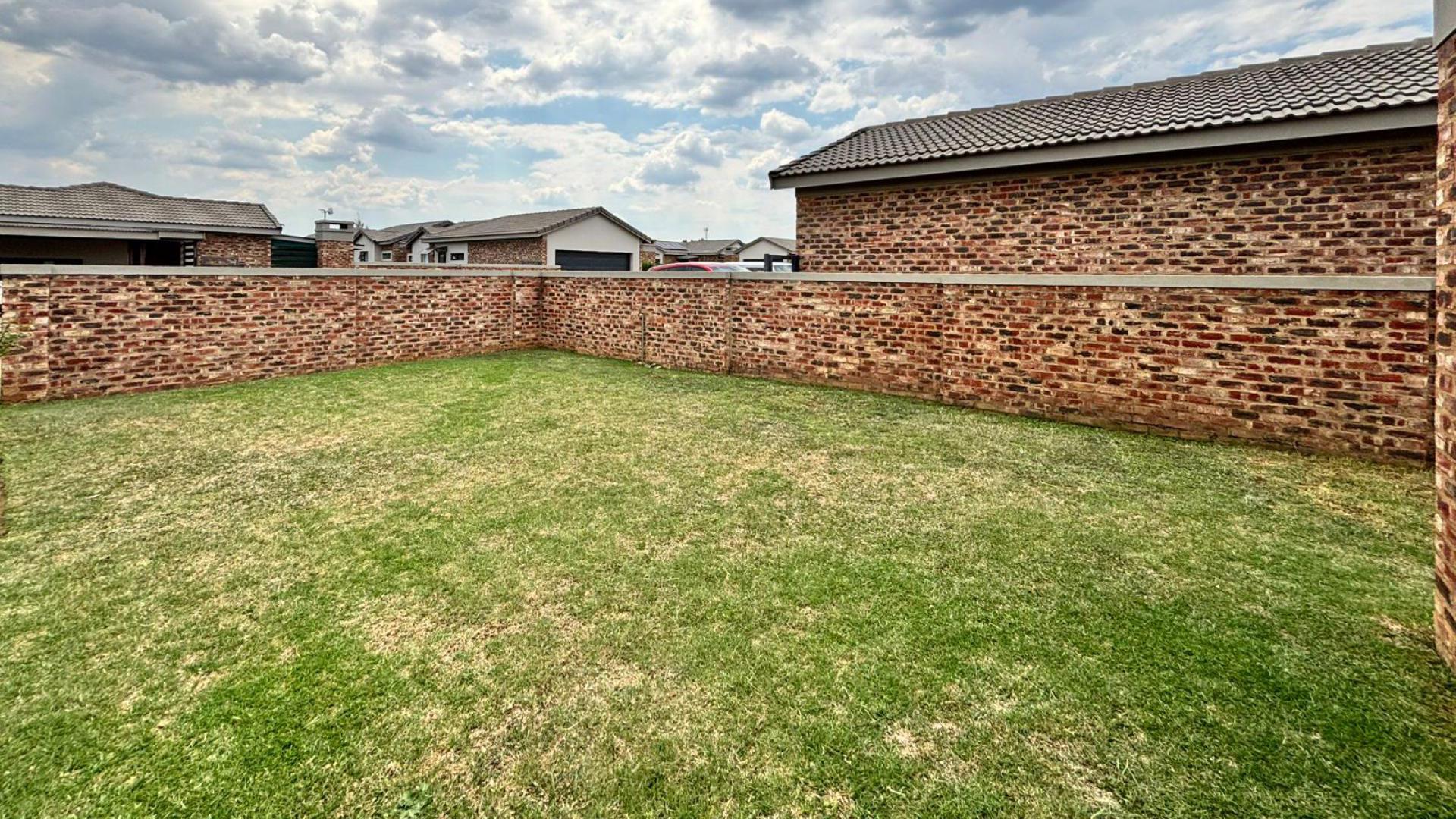 Backyard of property in Baillie Park