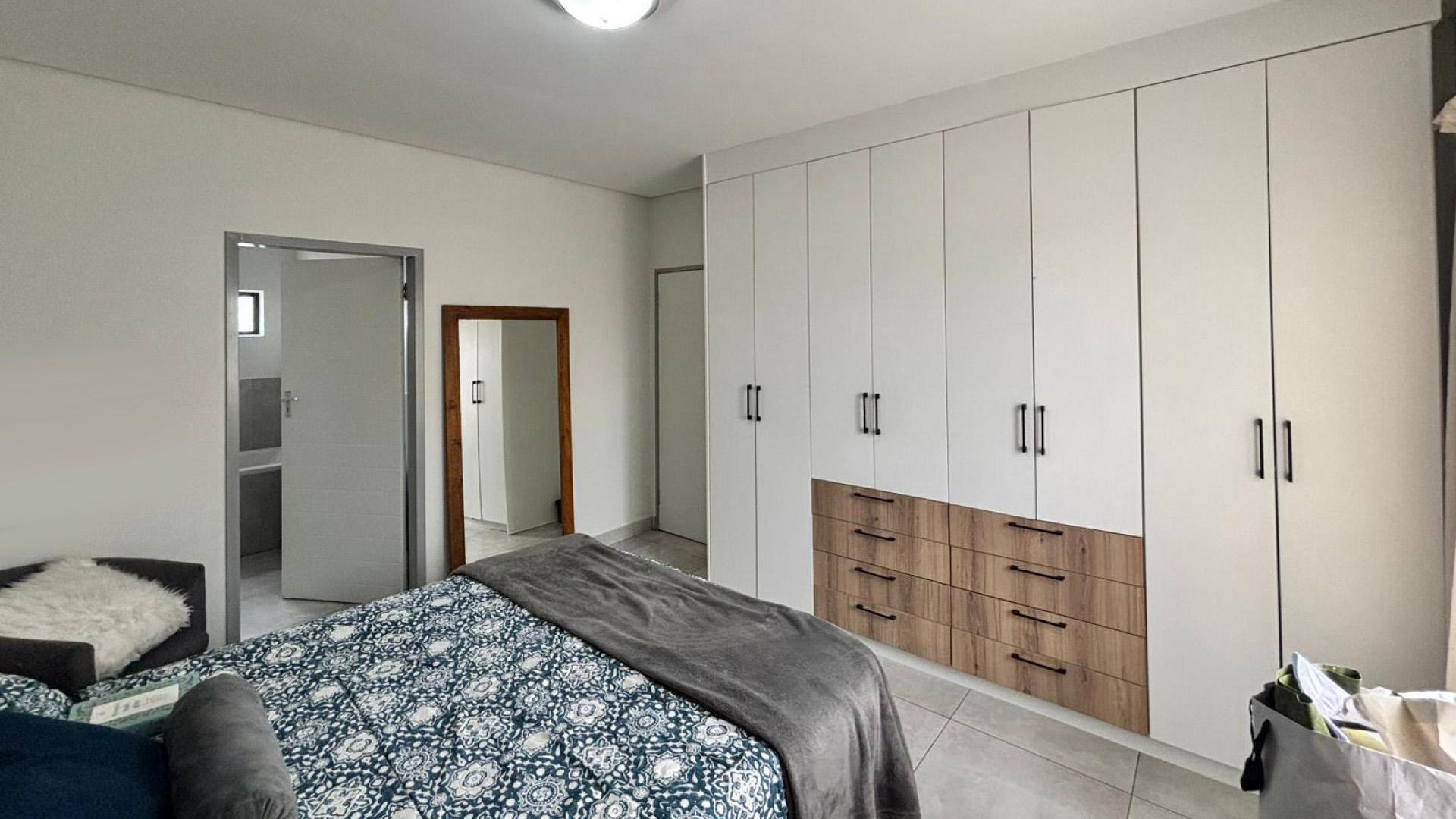 Main Bedroom of property in Baillie Park