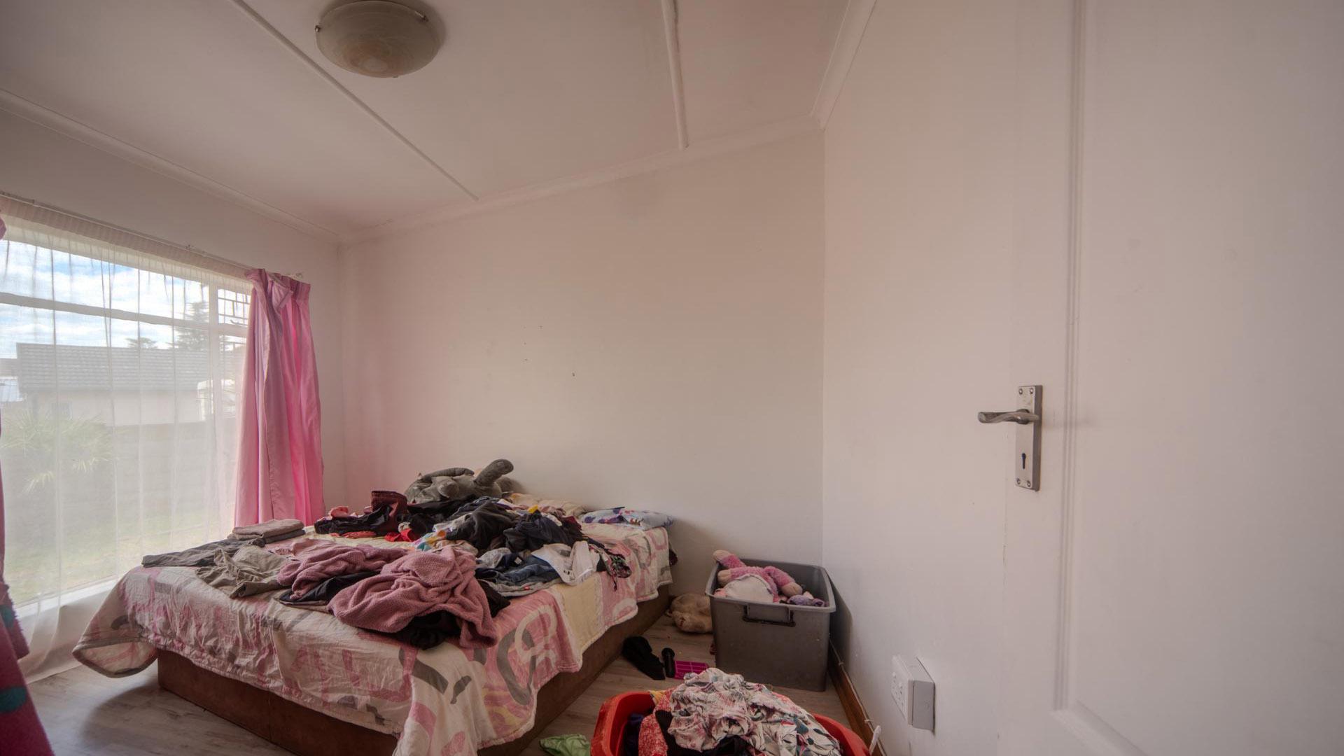 Bed Room 2 of property in Meyerville