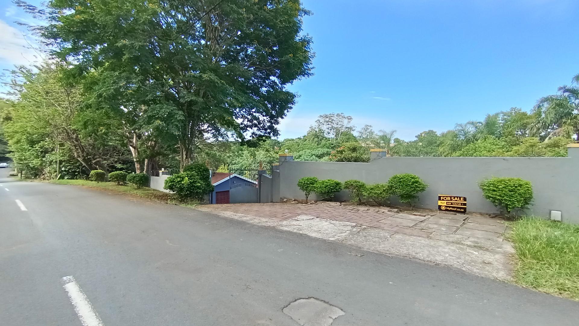 Front View of property in Berea West 