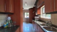 Kitchen - 16 square meters of property in Berea West 