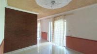 Dining Room - 15 square meters of property in Berea West 