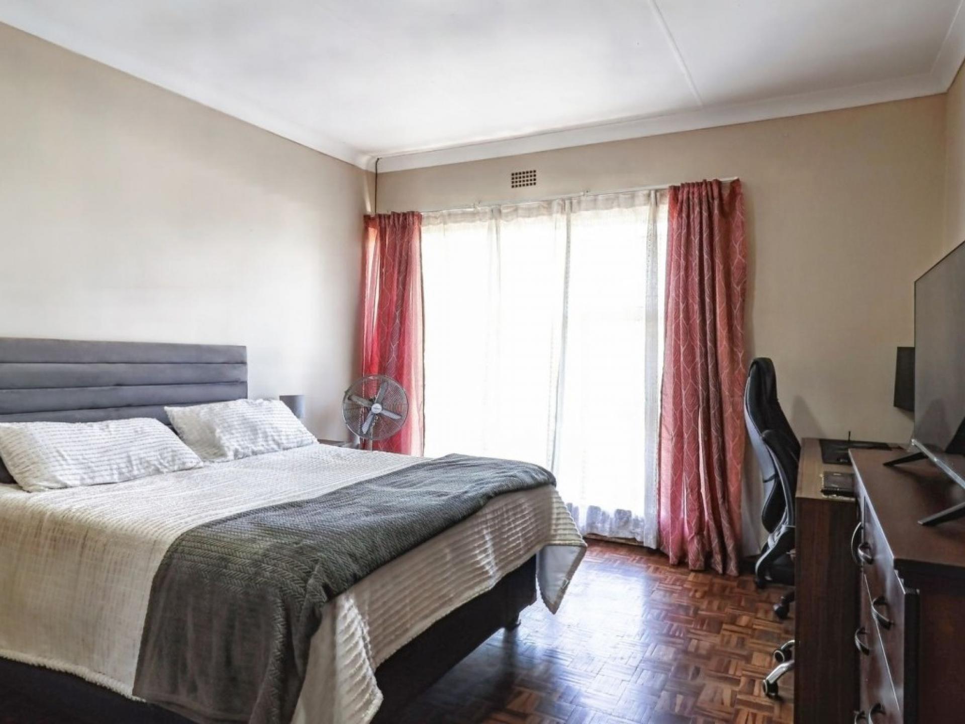  of property in Windsor West