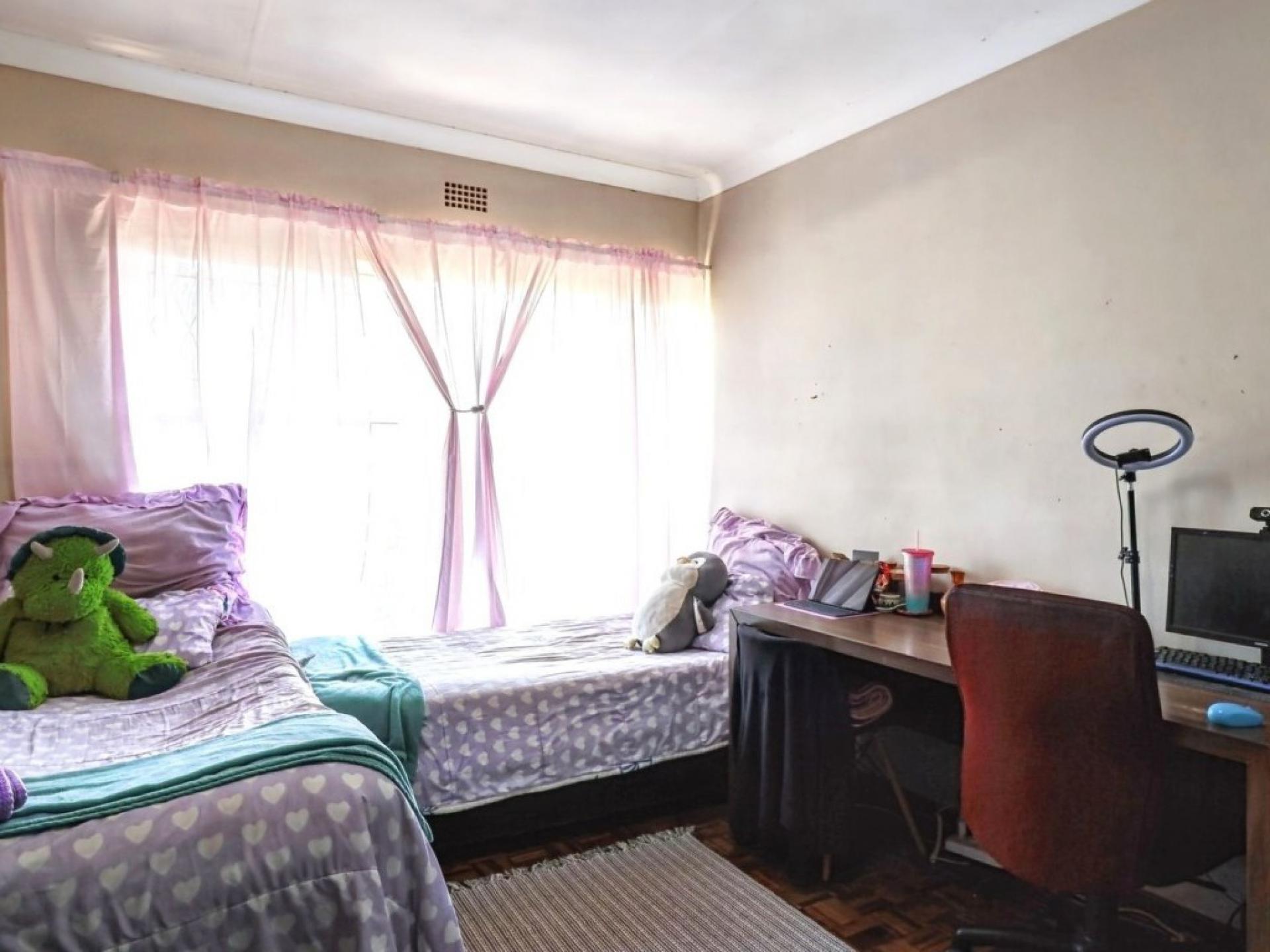  of property in Windsor West