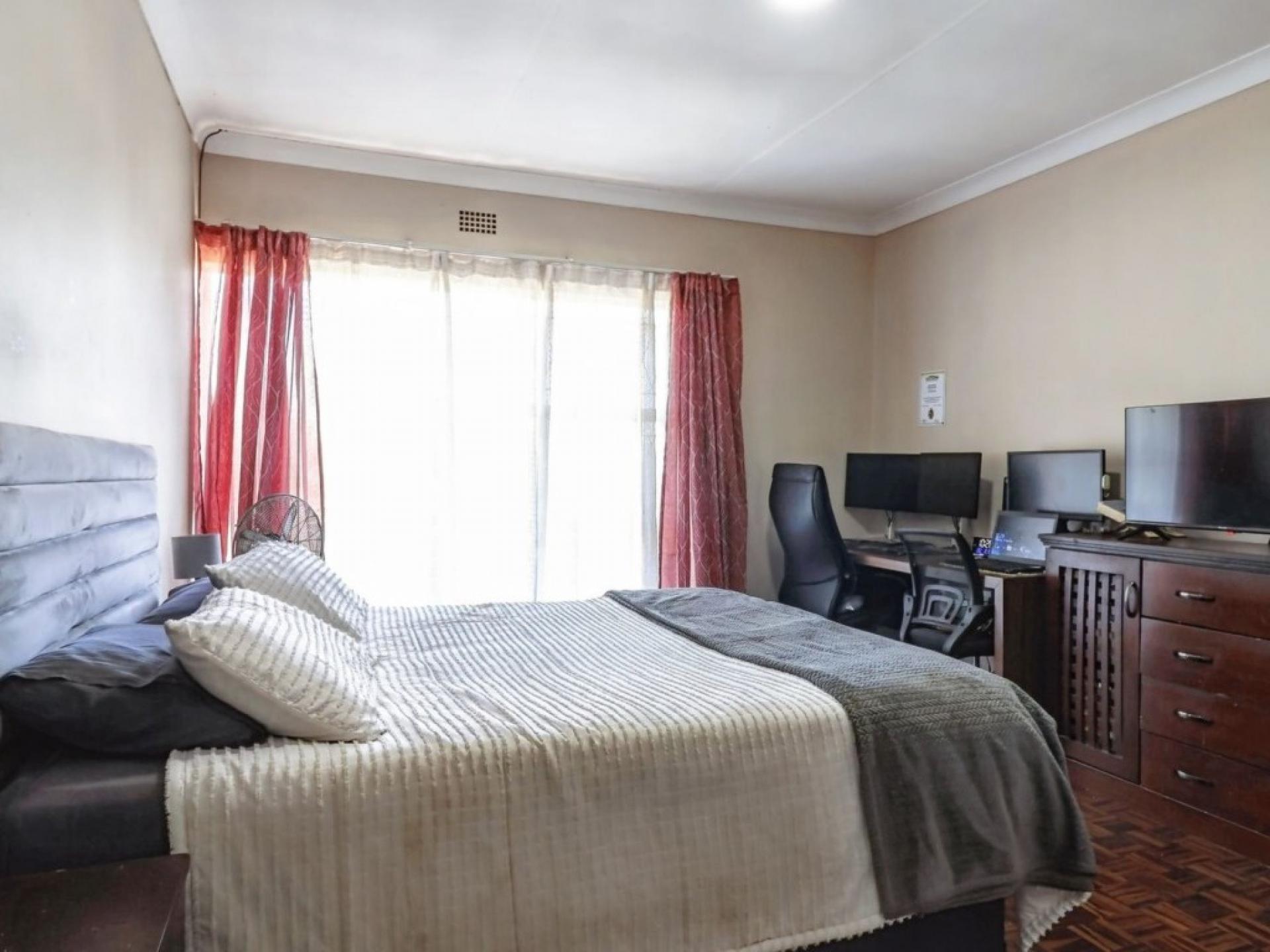  of property in Windsor West