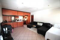  of property in Die Hoewes