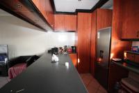  of property in Die Hoewes