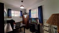 Bed Room 4 - 14 square meters of property in Weltevreden Park