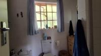 Main Bathroom - 13 square meters of property in Weltevreden Park