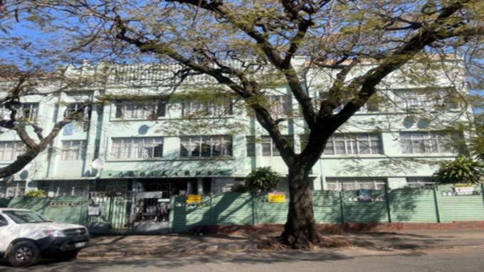 SA Home Loans Sale in Execution 1 Bedroom Sectional Title for Sale in Bulwer (Dbn) - MR706616