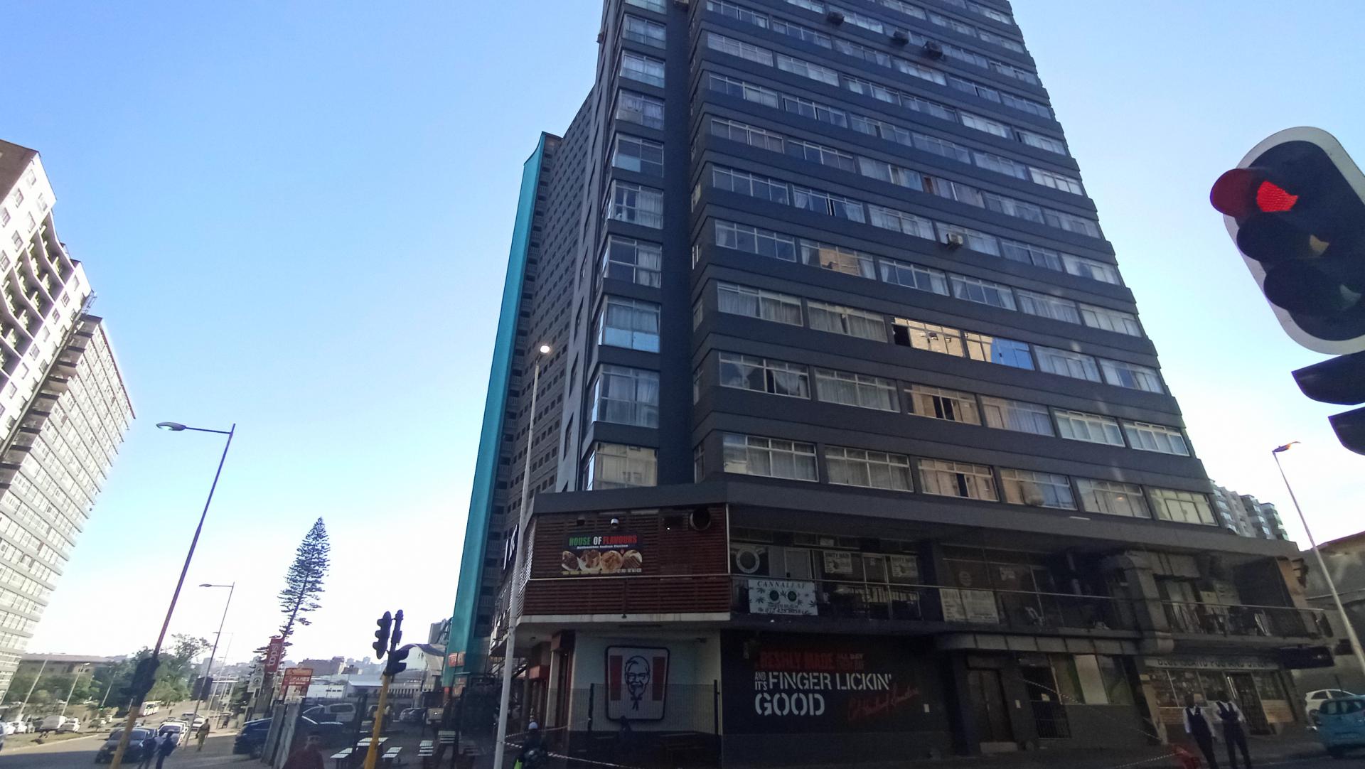 Front View of property in North Beach