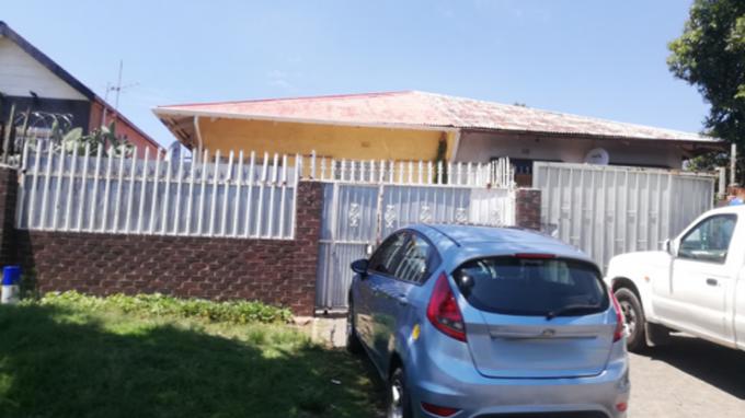 SA Home Loans Sale in Execution 4 Bedroom House for Sale in Turffontein - MR706619