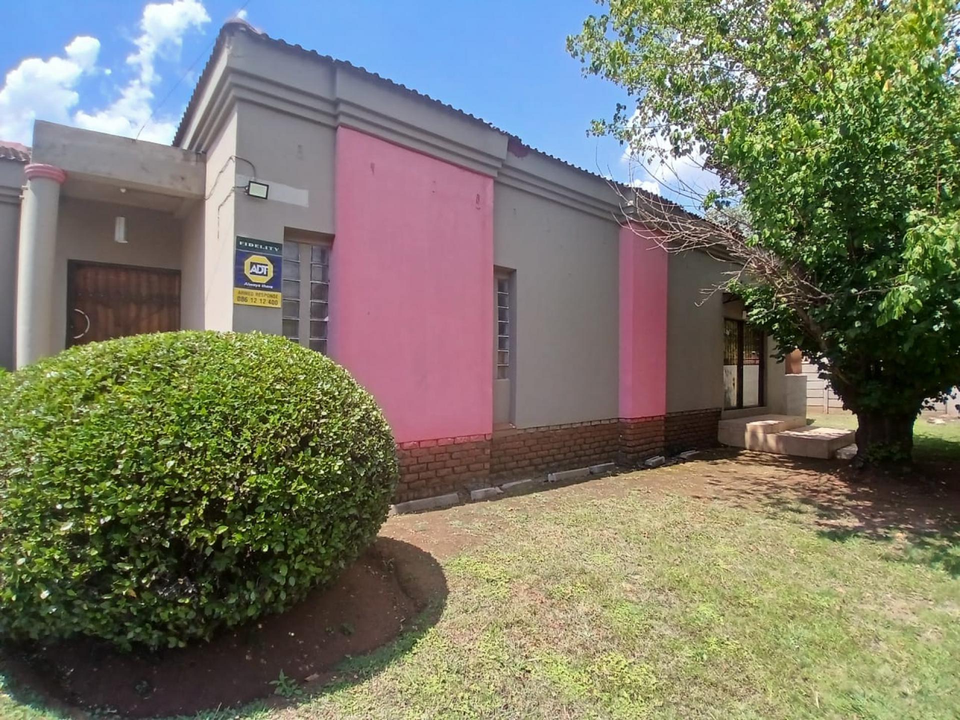  of property in Clayville