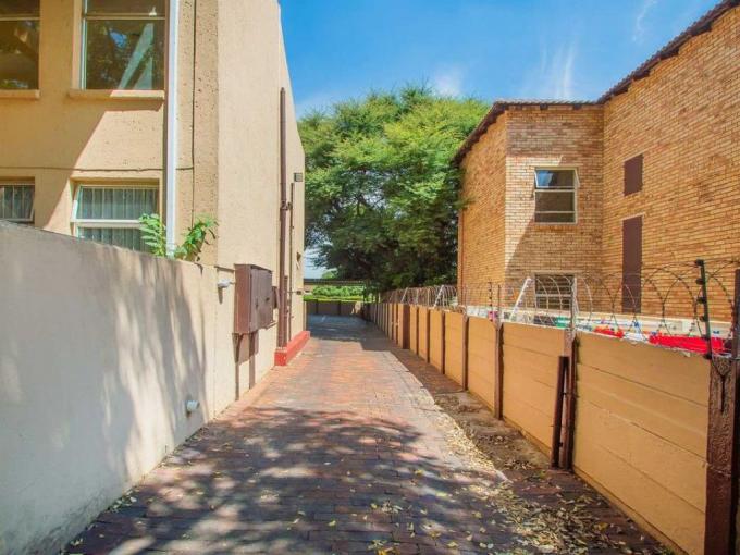 2 Bedroom Apartment for Sale For Sale in Florida - MR706640