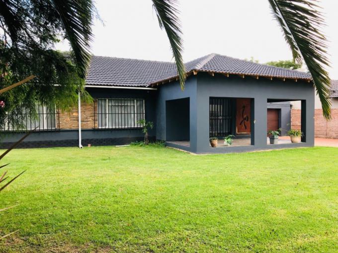 3 Bedroom House for Sale For Sale in Elspark - MR706656