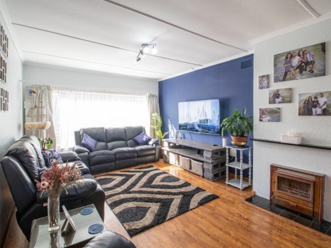 4 Bedroom House for Sale For Sale in Elsburg - MR706681