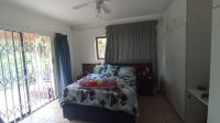 Bed Room 1 - 15 square meters of property in Trafalgar