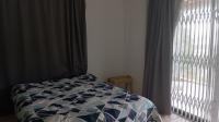 Bed Room 2 - 16 square meters of property in Trafalgar