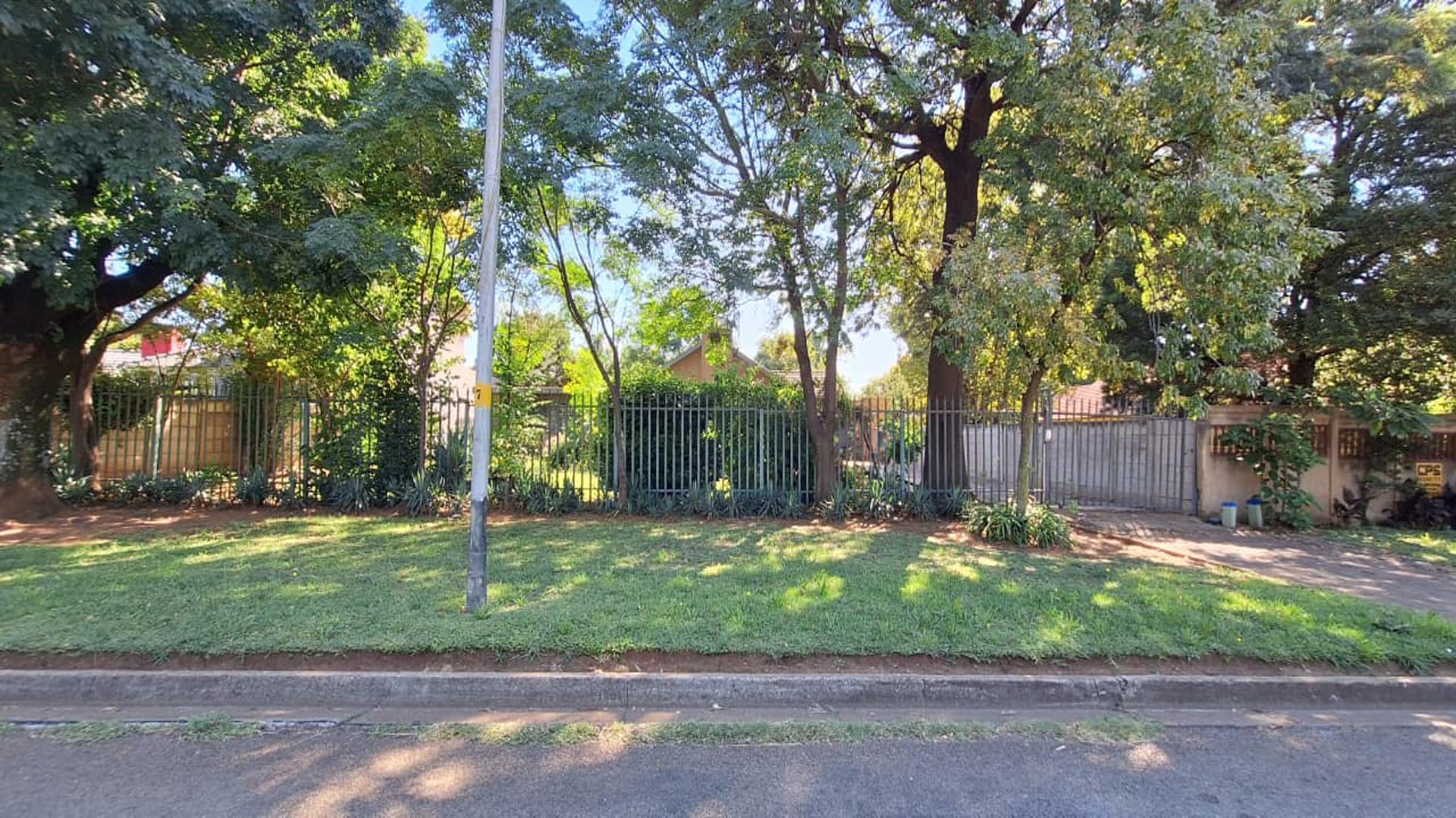 Front View of property in Dinwiddie