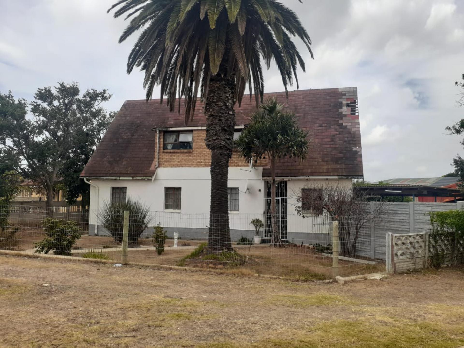  of property in Algoa Park