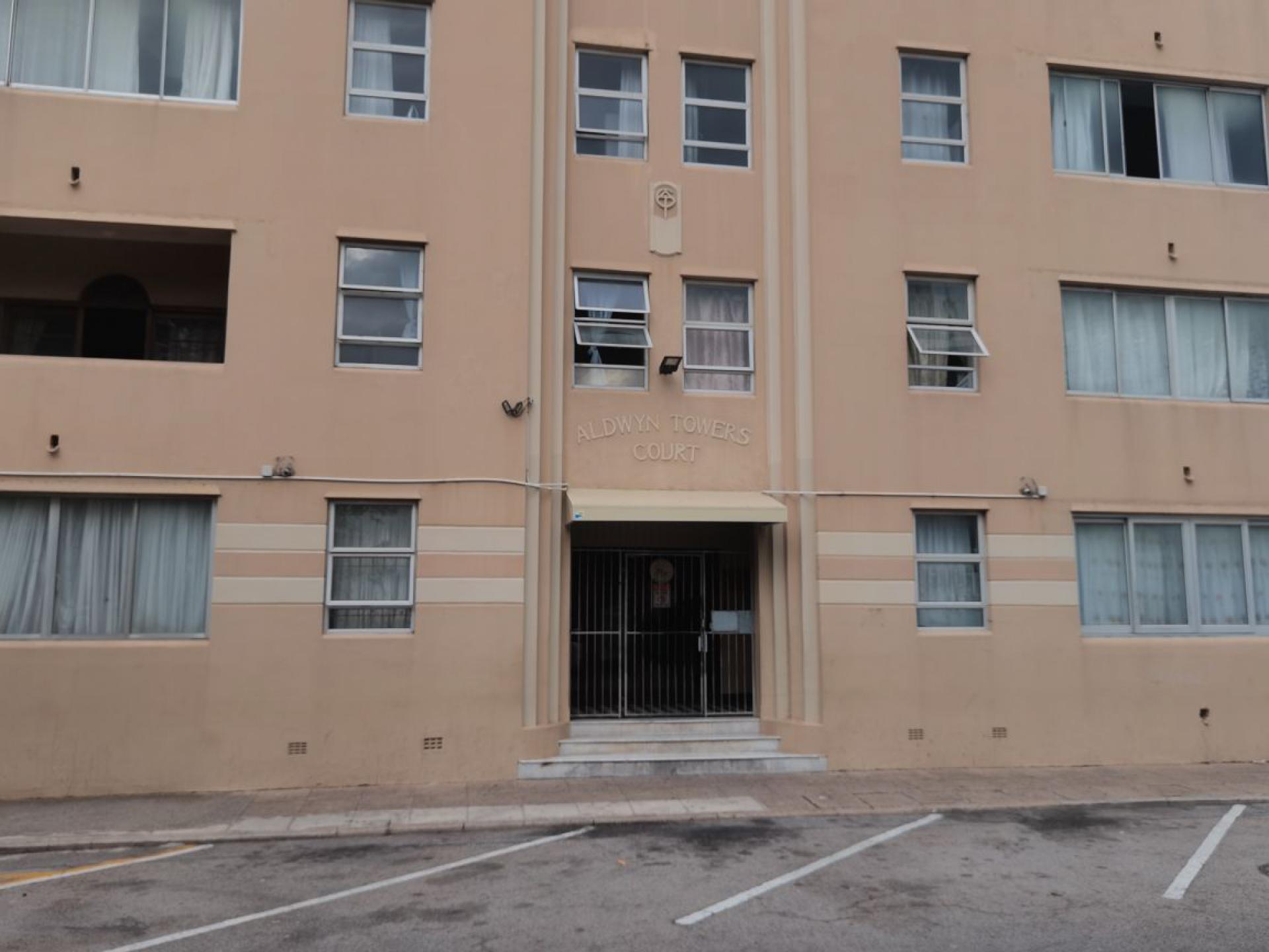  of property in Port Elizabeth Central