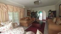 Lounges - 21 square meters of property in Ferncliffe