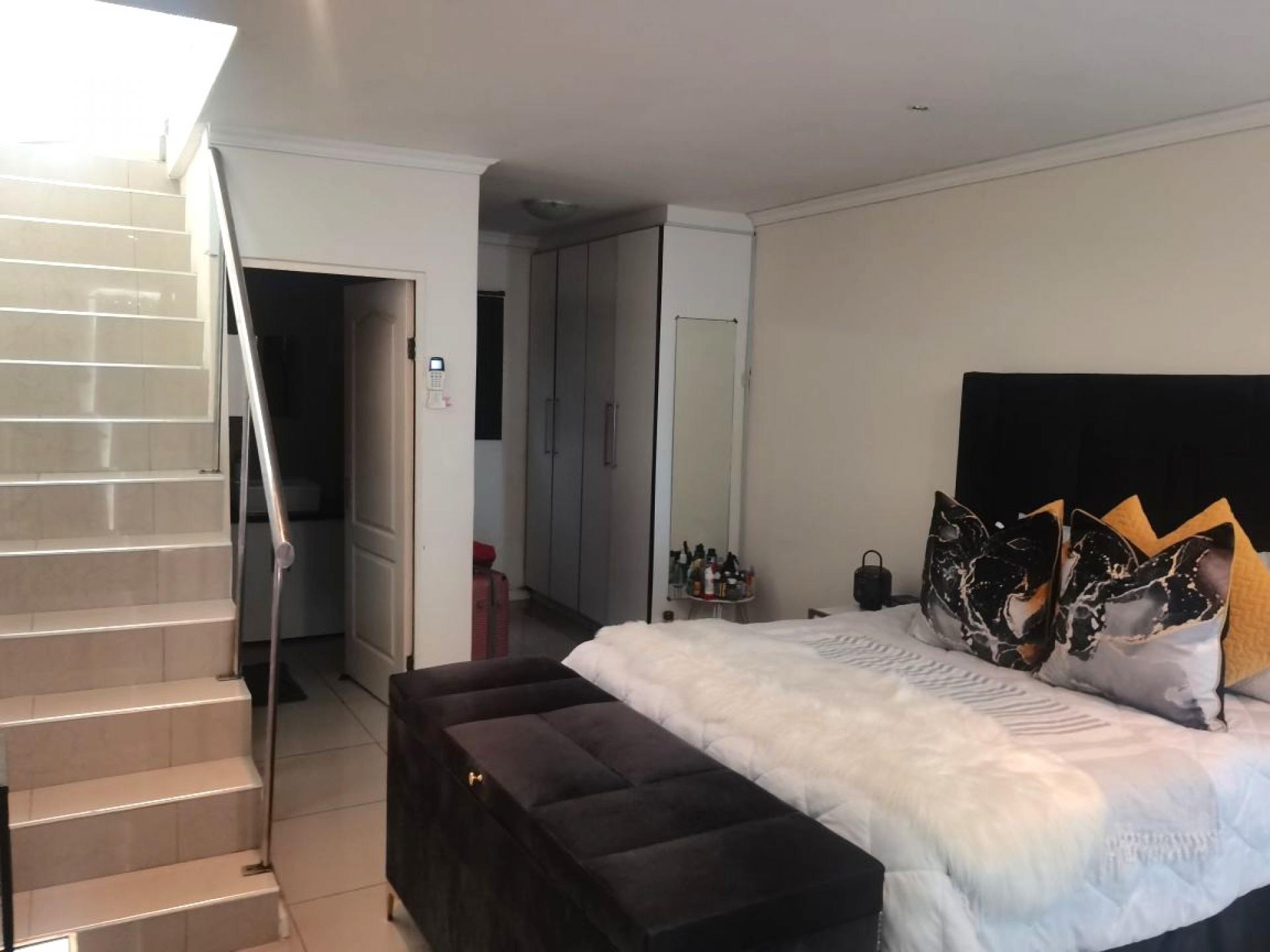  of property in Port Elizabeth Central