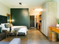  of property in Menlo Park