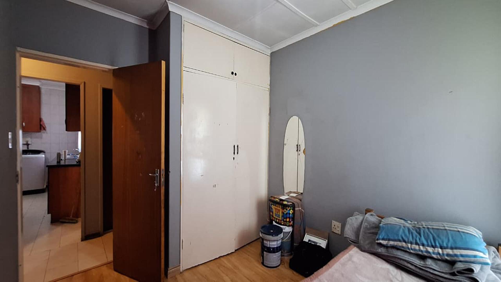 Bed Room 2 - 10 square meters of property in Arcon Park