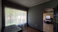 Dining Room - 12 square meters of property in Arcon Park